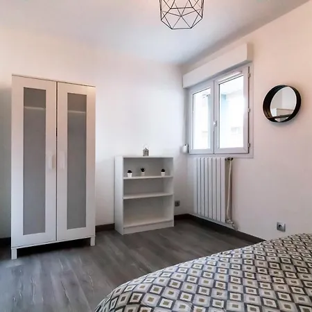 Quarto em Acomodações Particulares Lyon *
